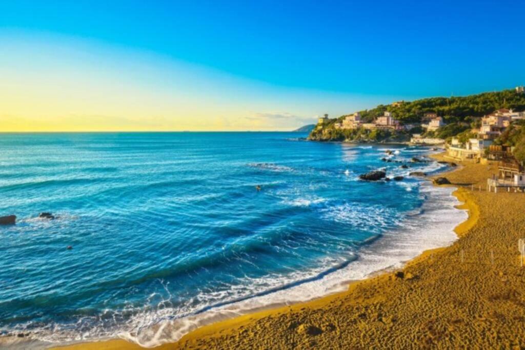 Appartamento A 50 Mt Dal Mare Rosignano Solvay Extérieur photo