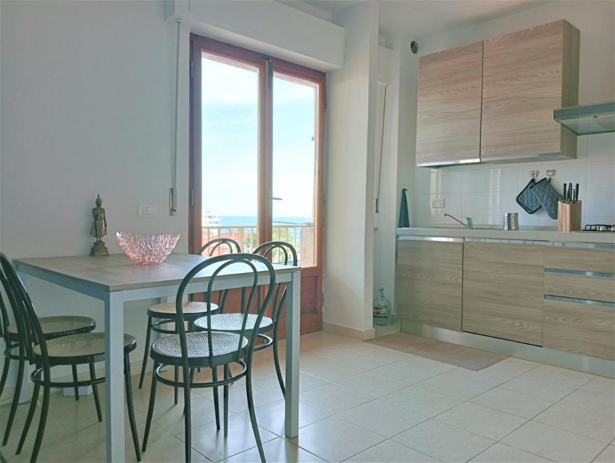 Appartamento A 50 Mt Dal Mare Rosignano Solvay Extérieur photo