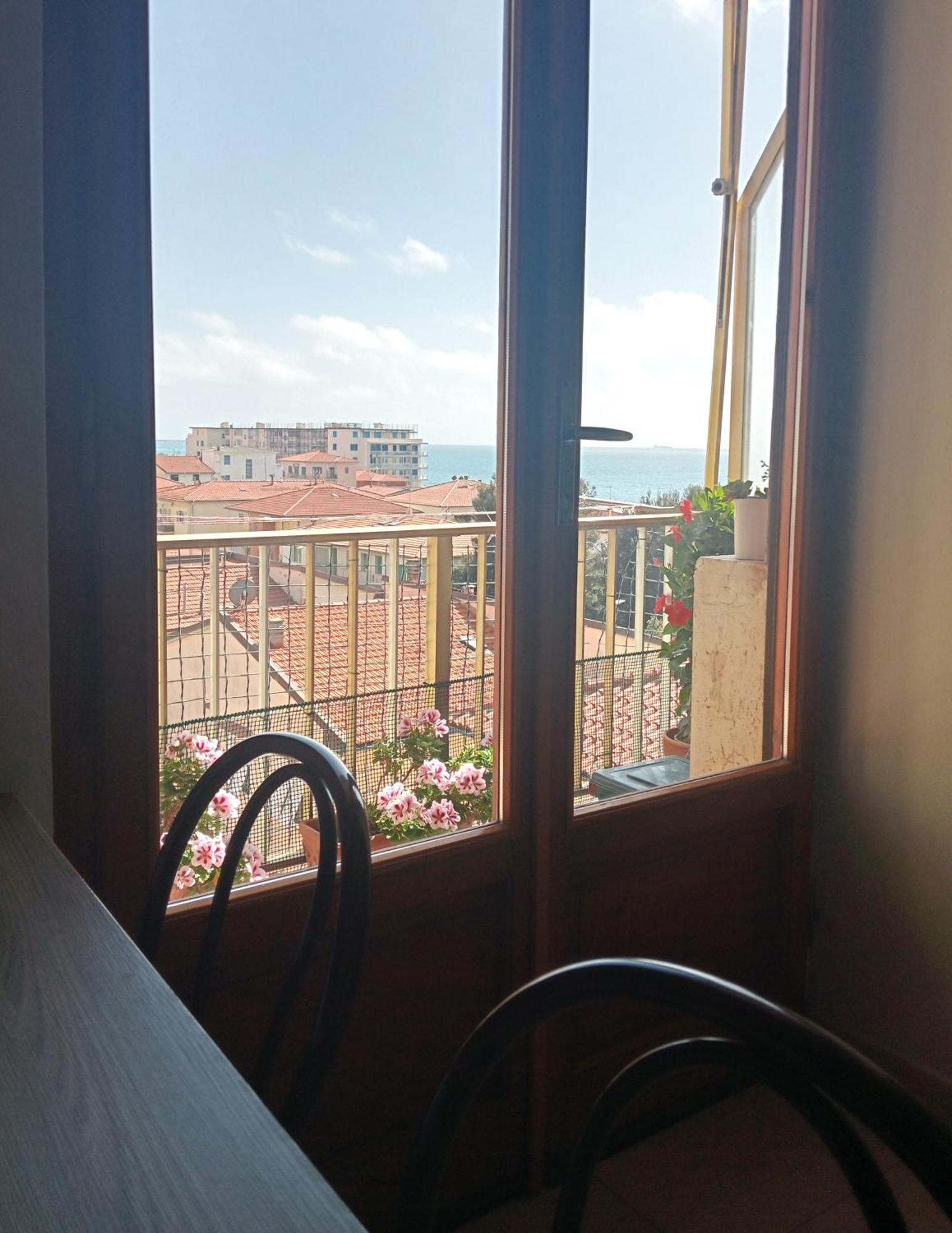 Appartamento A 50 Mt Dal Mare Rosignano Solvay Extérieur photo